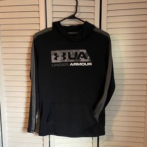 Under Armour Black LS Shirt